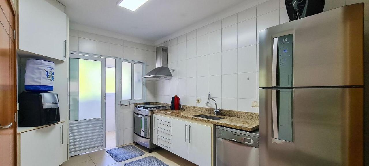 Apto Com Garagem E Lavanderia Em Frente A Praia Guarujá Extérieur photo